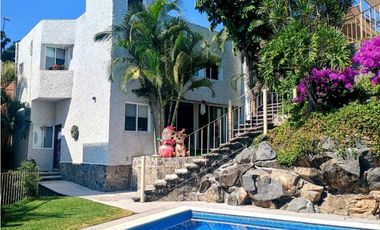 VENTA DE CASA CON ALBERCA EN CONDOMINIO BURGOS BUGAMBILIAS