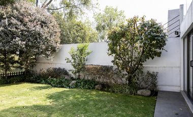 Casa en venta en Bosque Real con vista al Club de Golf