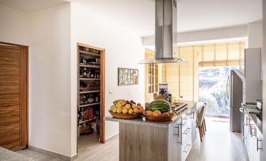 Casa en venta en Bosque Real con vista al Club de Golf