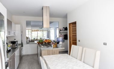 Casa en venta en Bosque Real con vista al Club de Golf