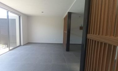 RENTA DE CASA EN RESIDENCIAL AZALEAS SAN MATEO ATENCO