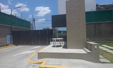 RENTA DE CASA EN RESIDENCIAL AZALEAS SAN MATEO ATENCO