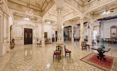 Exclusiva Quinta Histórica en venta en Mérida, ideal para hotel boutique.