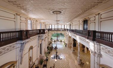 Exclusiva Quinta Histórica en venta en Mérida, ideal para hotel boutique.