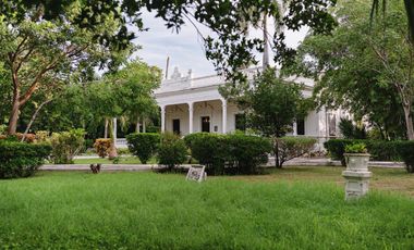 Exclusiva Quinta Histórica en venta en Mérida, ideal para hotel boutique.