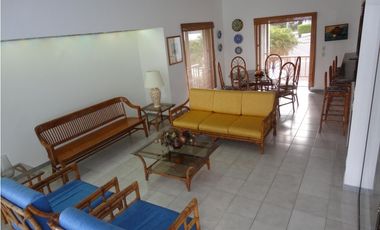 Casa Amoblada en arriendo Girardot Condominio campestre El Peñón