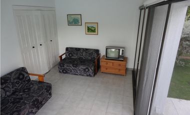 Casa Amoblada en arriendo Girardot Condominio campestre El Peñón