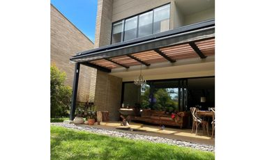 Casa en Arriendo en Llanogrande sector Vilachuaga