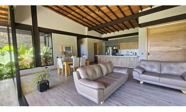 Casa Amoblada en Arriendo en El Retiro sector Pantanillo
