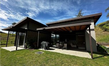 Casa Amoblada en Arriendo en El Retiro sector Pantanillo