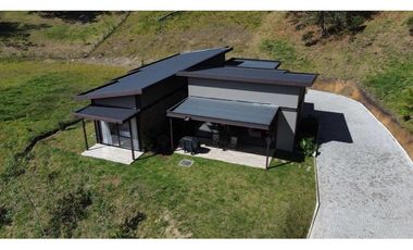 Casa Amoblada en Arriendo en El Retiro sector Pantanillo