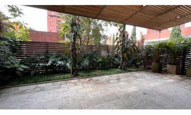 VENTA DE CASA EN EL POBLADO LOS BALSOS REMODELADA.