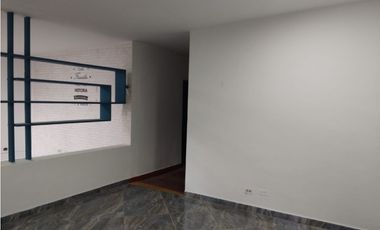 ARRIENDO CASA COMERCIAL EN LA FLORESTA