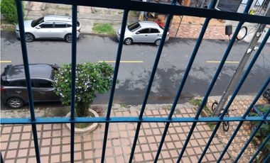 ARRIENDO CASA COMERCIAL EN LA FLORESTA