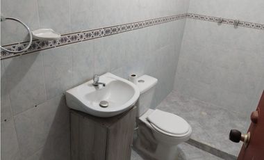 ARRIENDO CASA COMERCIAL EN LA FLORESTA