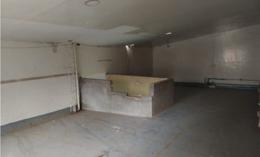 ARRIENDO CASA COMERCIAL EN LA FLORESTA