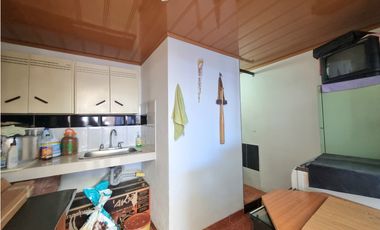 ACSI 1327. Casa en Venta Alicante, Mosquera, Cund.