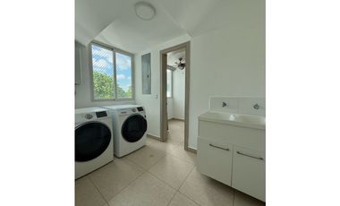 ALQUILER DE APARTAMENTO EN CLAYTON - PH CLAYTON PARK