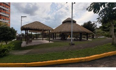 Se vende apartamento en El Crisol cerca de la estación del Metro