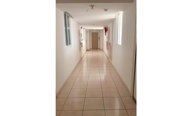 Se vende apartamento en El Crisol cerca de la estación del Metro