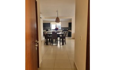 PANAMA PACIFICO / RIVER VALLEY / 170M / 3 HABITACIONES / AMOBLADO