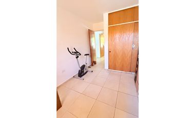 VENDO CASA TRES DORMITORIOS A METROS DE RECTA MARTINOLI