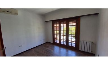 Alquiler 24 Meses - Chalet 4 Ambientes en Planta Alta - Terminal Nueva