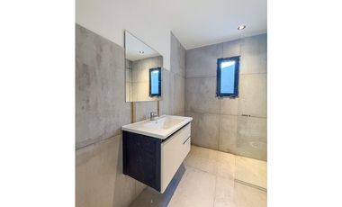 CASA 3 AMBIENTES. SAN JOSE.