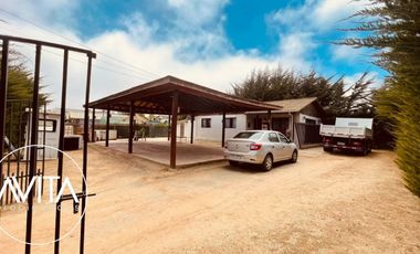 Casa solida en condominio Acapulco, Algarrobo