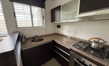 Alquiler  2 ambientes c/patio en Saavedra