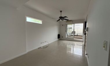 Alquiler  2 ambientes c/patio en Saavedra