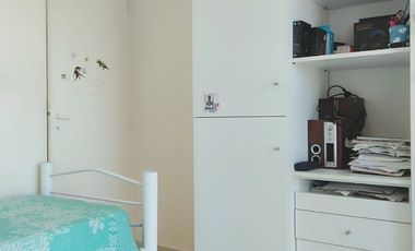 Triplex en venta en Ezpeleta Este