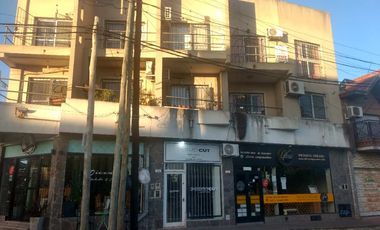 Triplex en venta en Ezpeleta Este