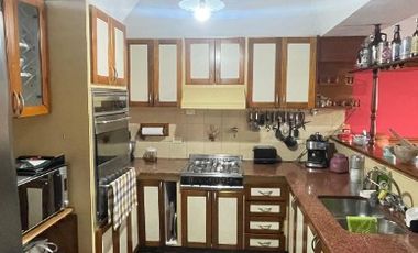 Piso en venta en Bernal Centro