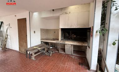 Propiedad en venta en esquina estratégica de San Pedrito