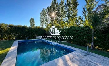 OPORTUNIDAD. Casa en venta de 4 dormitorios y pileta. Santa Guadalupe. Pilar.