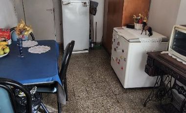 Casa PH en venta en Avellaneda Oeste