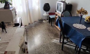 Casa PH en venta en Avellaneda Oeste