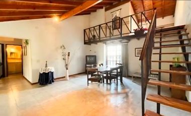 Casa PH en venta en Lomas del Mirador