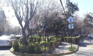 Local comercial en arriendo en LA REINA