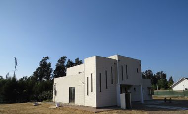 Casa en arriendo en TALAGANTE