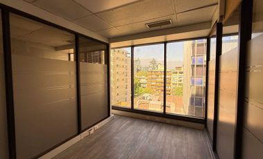 Oficina en arriendo en PROVIDENCIA