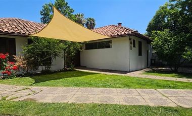 Casa en Arriendo en A pasos del colegio The British Royal School cerca de Hospital Militar