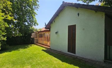 Casa en Arriendo en A pasos del colegio The British Royal School cerca de Hospital Militar