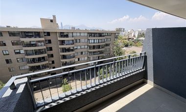 Departamento en Arriendo en Julio Nieto , Providencia,Metro Ines de Suarez