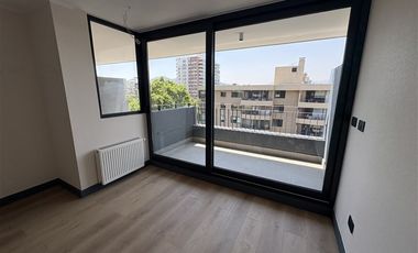 Departamento en Arriendo en Julio Nieto , Providencia,Metro Ines de Suarez