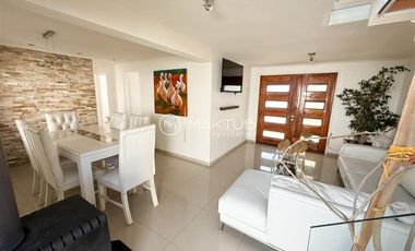 Casa en Venta en Canal Chacao