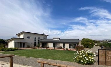 Casa en Venta en Los Laureles, Limache