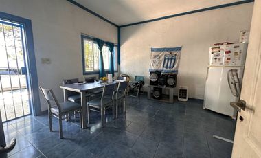 VENTA DE CASA 3 AMB, LOTE PROPIO POMPEYA NUEVO