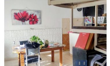 VENDO DUPLEX EXCELENTE UBICACION EN ALDO BONZI